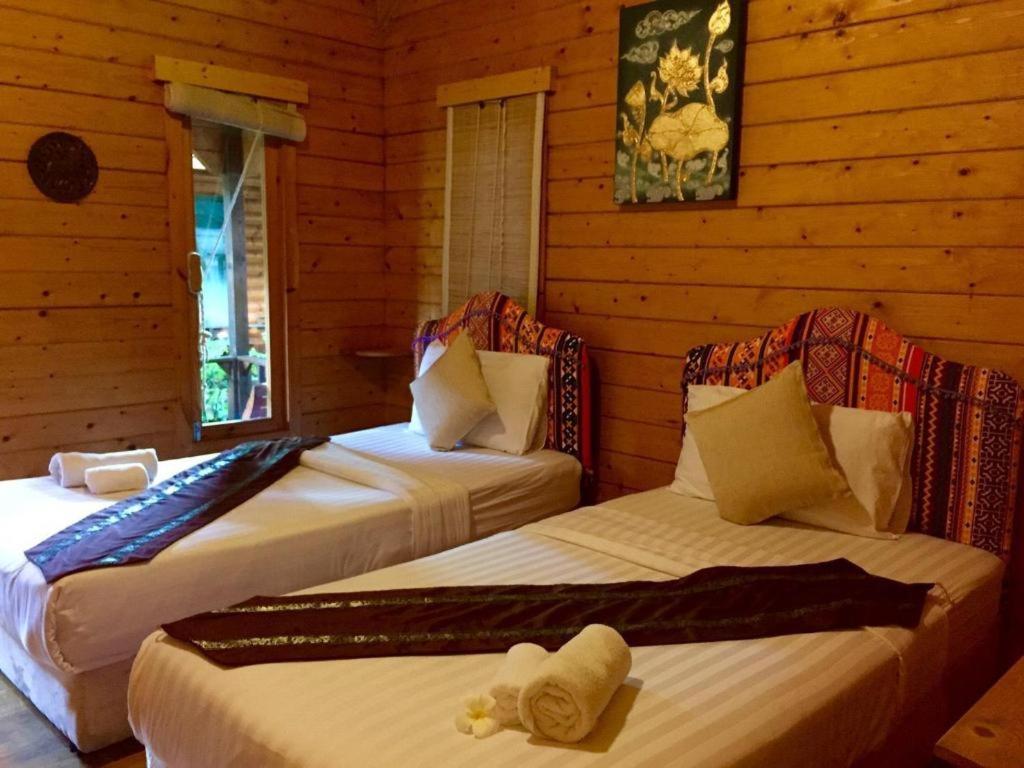 Loghome Boutique 3*