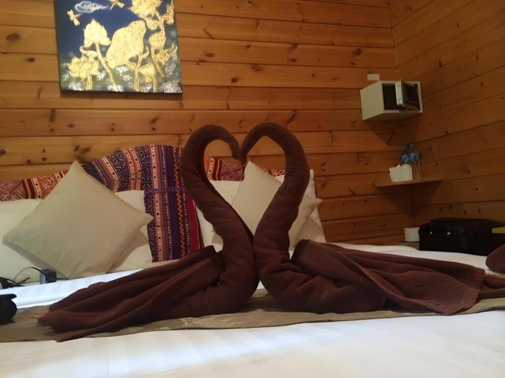 Loghome Boutique Hotel 3*