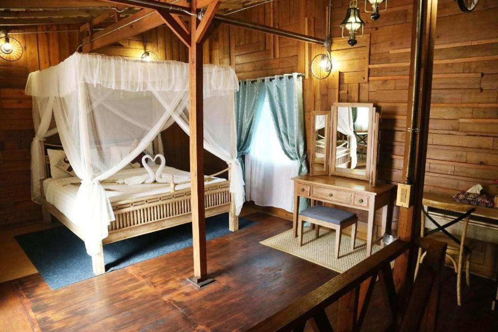 Hotel Loghome Boutique Chiang Mai