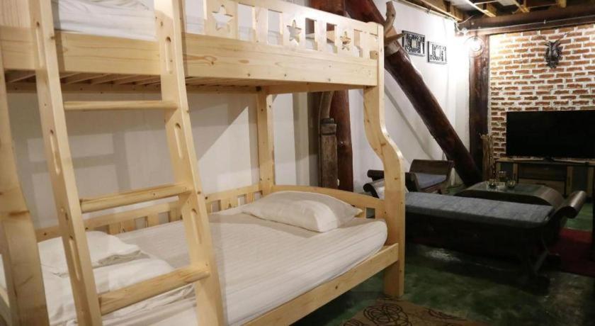 Loghome Boutique 3*